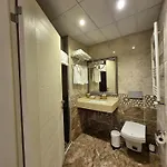Hotel Mangir *